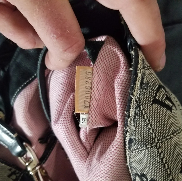 Vintage Dooney and Bourke Hobo Bag - Picture 11 of 12